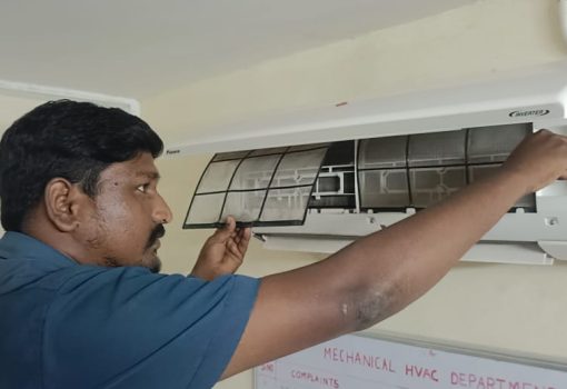 A/C Cleaning with professional A/C service Expert at nandhivaram guduvanchery kayarambedu